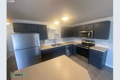 2531 NW Cedar Ave #1-4, Redmond, OR 97756 - Photo 4