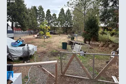 1281 Hwy 99N, Eugene, OR 97402 - Photo 32