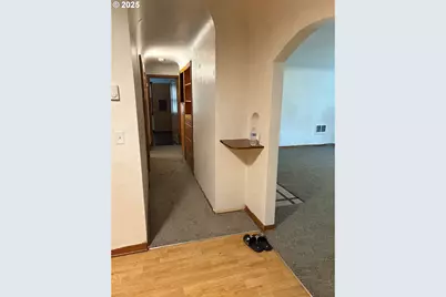 1281 Hwy 99N, Eugene, OR 97402 - Photo 16