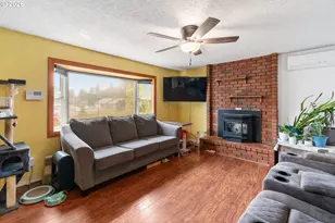 2208 NW 102nd St, Vancouver, WA 98685 - Photo 4