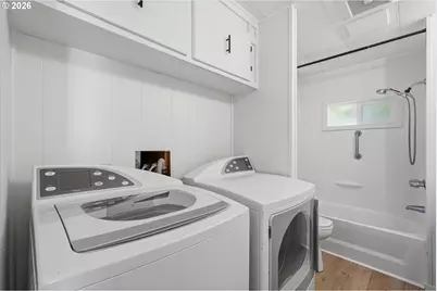 2902 E 2nd St, Newberg, OR 97132 - Photo 22