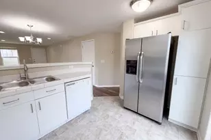 571 SW 207th Ave, Beaverton, OR 97006 - Photo 14