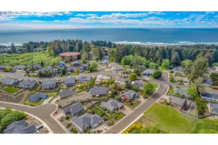 2624 NE 55th Pl, Lincoln City, OR 97367 - Photo 34