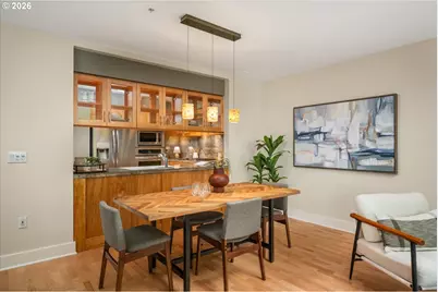 780 NW Westover Sq #3, Portland, OR 97210 - Photo 18