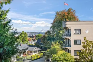 780 NW Westover Square, Portland, OR 97210 - Photo 14
