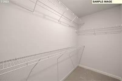1192 Clemson, Woodburn, OR 97071 - Photo 36