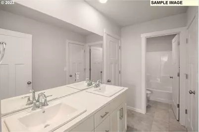 1192 Clemson, Woodburn, OR 97071 - Photo 34