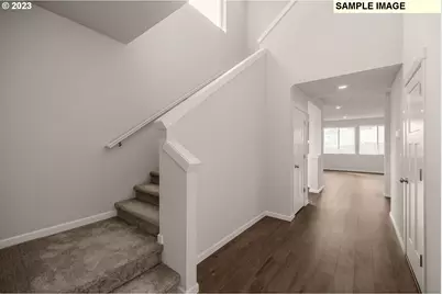 1192 Clemson, Woodburn, OR 97071 - Photo 6