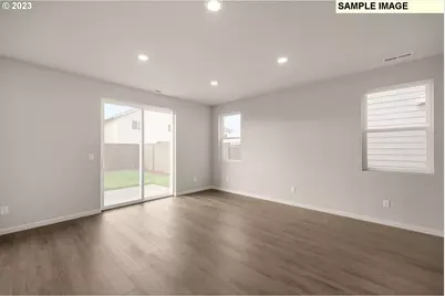 1192 Clemson, Woodburn, OR 97071 - Photo 22
