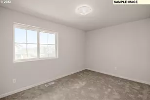 1192 Clemson, Woodburn, OR 97071 - Photo 28