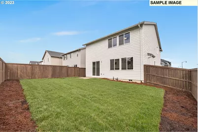 1192 Clemson, Woodburn, OR 97071 - Photo 38
