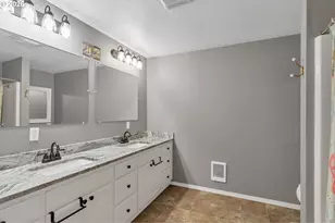 126 SE 145th Dr, South Beach, OR 97366 - Photo 24