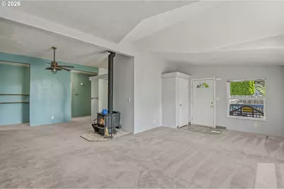 25561 S Holman Rd, Estacada, OR 97023 - Photo 4