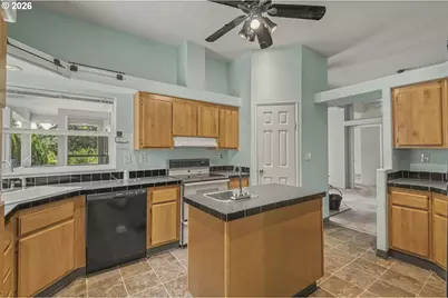 25561 S Holman Rd, Estacada, OR 97023 - Photo 10