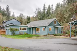 2984 Floral Hill Dr, Eugene, OR 97403 - Photo 2