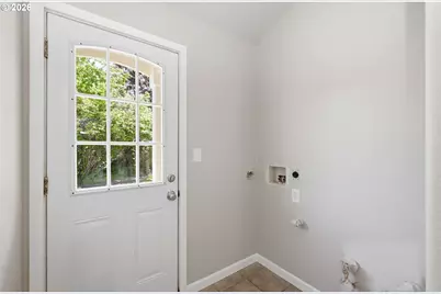 337 Knoop Ln, Eugene, OR 97404 - Photo 28