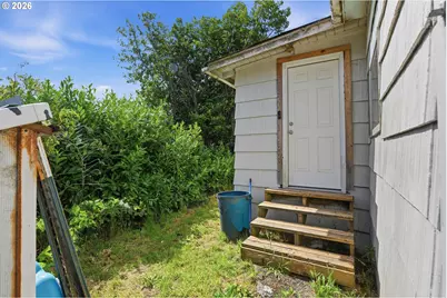 63715 Chamberlain Rd, Coos Bay, OR 97420 - Photo 24