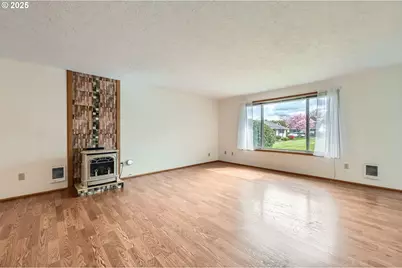 863 NE Fleming Ave #B-10, Gresham, OR 97030 - Photo 6