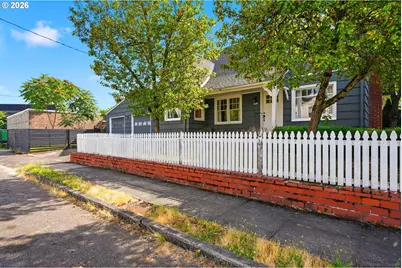 3730 SE 51st Ave, Portland, OR 97206 - Photo 2