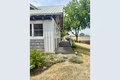 10208 N McAlister Rd, Island City, OR 97850 - Photo 16