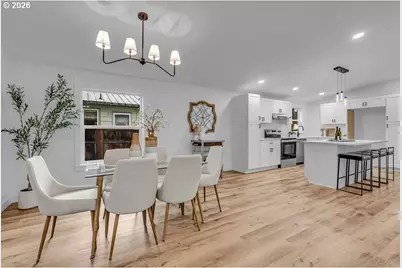 241 NW Wade St, Estacada, OR 97023 - Photo 16