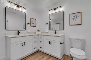 241 NW Wade St, Estacada, OR 97023 - Photo 22