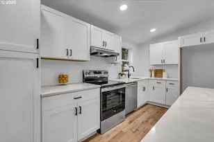 241 NW Wade St, Estacada, OR 97023 - Photo 26