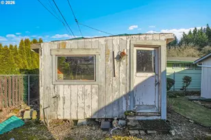 18601 SE Clinton St, Gresham, OR 97030 - Photo 38