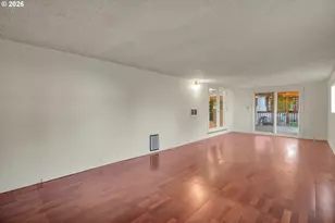 18601 SE Clinton St, Gresham, OR 97030 - Photo 18