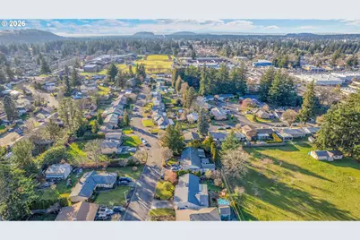 18601 SE Clinton St, Gresham, OR 97030 - Photo 42