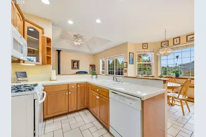 1720 Cooper St, Seaside, OR 97138 - Photo 14