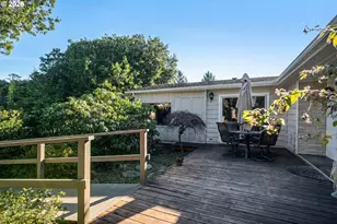 1601 Rhododendron Dr, Florence, OR 97439 - Photo 42