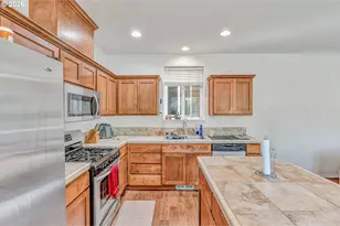 2278 SE 171st Ave, Portland, OR 97233 - Photo 6