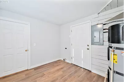 2103 36th Ave, Longview, WA 98632 - Photo 8