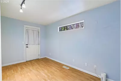 18200 SW Pheasant Ln, Beaverton, OR 97003 - Photo 36