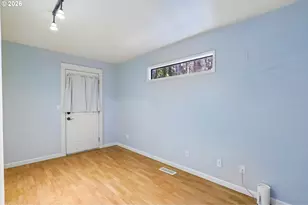 18200 SW Pheasant Ln, Beaverton, OR 97003 - Photo 36