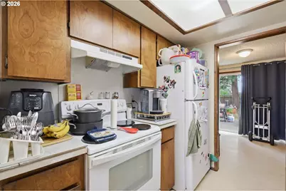 1675 N Danebo Ave, Eugene, OR 97402 - Photo 14