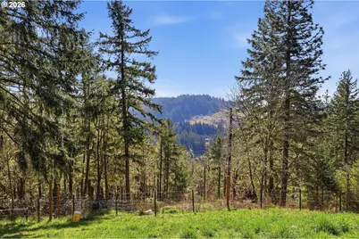 28460 Sutherlin Ln, Eugene, OR 97405 - Photo 24