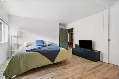3030 SW Pendleton Ct, Portland, OR 97239 - Photo 16
