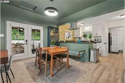 3030 SW Pendleton Ct, Portland, OR 97239 - Photo 4