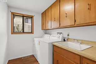 1418 Hemlock St NW, Salem, OR 97304 - Photo 30