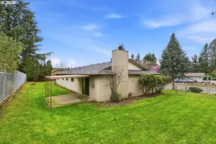 1418 Hemlock St NW, Salem, OR 97304 - Photo 34