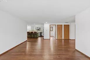 1418 Hemlock St NW, Salem, OR 97304 - Photo 8