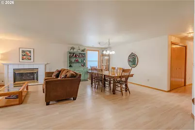 16007 NE Hickory St, Vancouver, WA 98682 - Photo 4