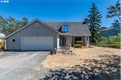 1265 Evergreen Ridge Rd, Riddle, OR 97469 - Photo 2