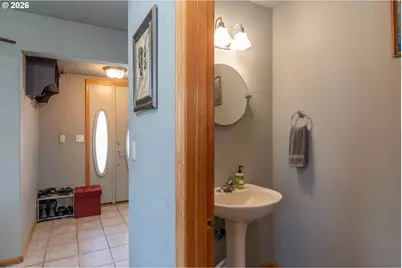 1265 Evergreen Ridge Rd, Riddle, OR 97469 - Photo 8