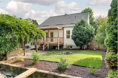 2371 SE 51st Ave, Portland, OR 97215 - Photo 32