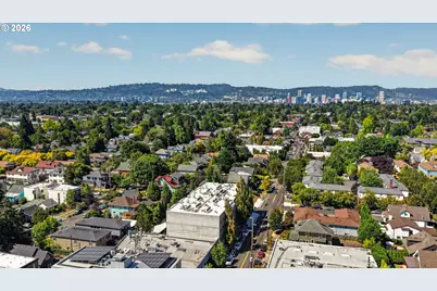910 SE 42nd Ave #420, Portland, OR 97215 - Photo 24