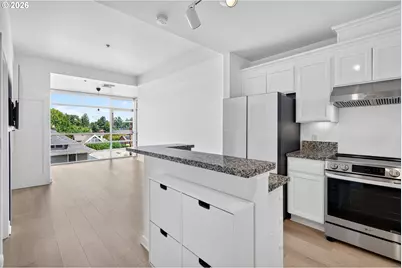 910 SE 42nd Ave #420, Portland, OR 97215 - Photo 18