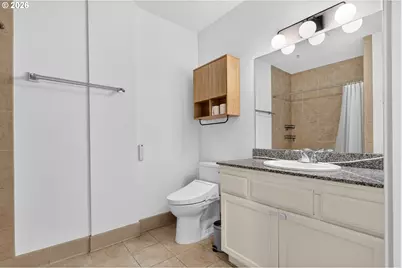 910 SE 42nd Ave #420, Portland, OR 97215 - Photo 20